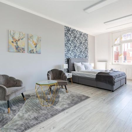 Designer Apartment On The Budapest Broadway With 2Br And Ac Екстер'єр фото