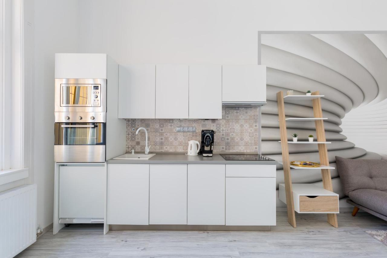 Designer Apartment On The Budapest Broadway With 2Br And Ac Екстер'єр фото